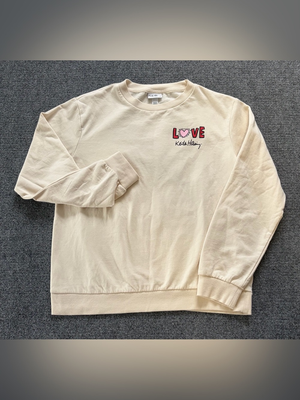 Keith Haring Sweatshirt Love Heart Graphic Crewneck Pullover Beige Size M